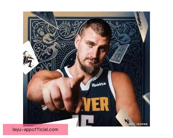 约基奇赛后穿小黄人拖鞋亮相曾COS格鲁角色趣味十足