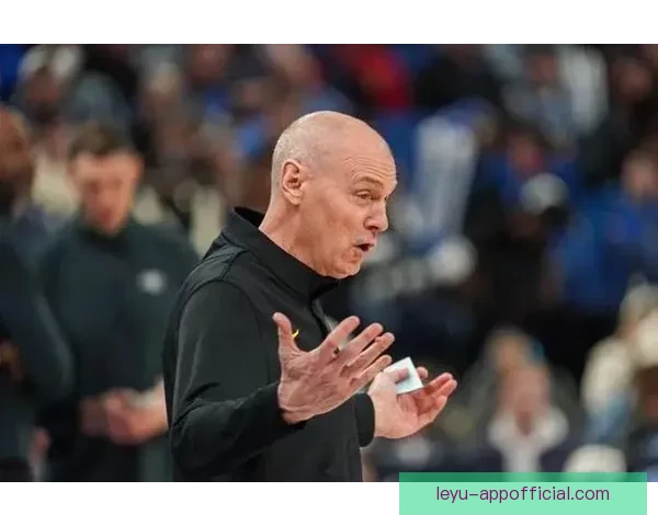 卡莱尔在0.4秒内见证震撼瞬间 赫夫能否从中汲取深刻教训